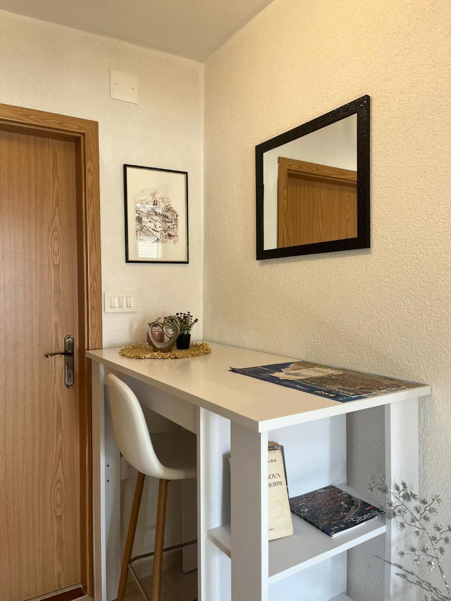 Ferienwohnung La Vita Šibenik Exterior foto